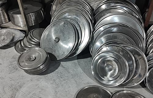 200噸不銹鋼鍋蓋成型液壓機